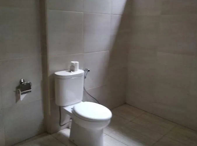 Hotel Rama Shinta